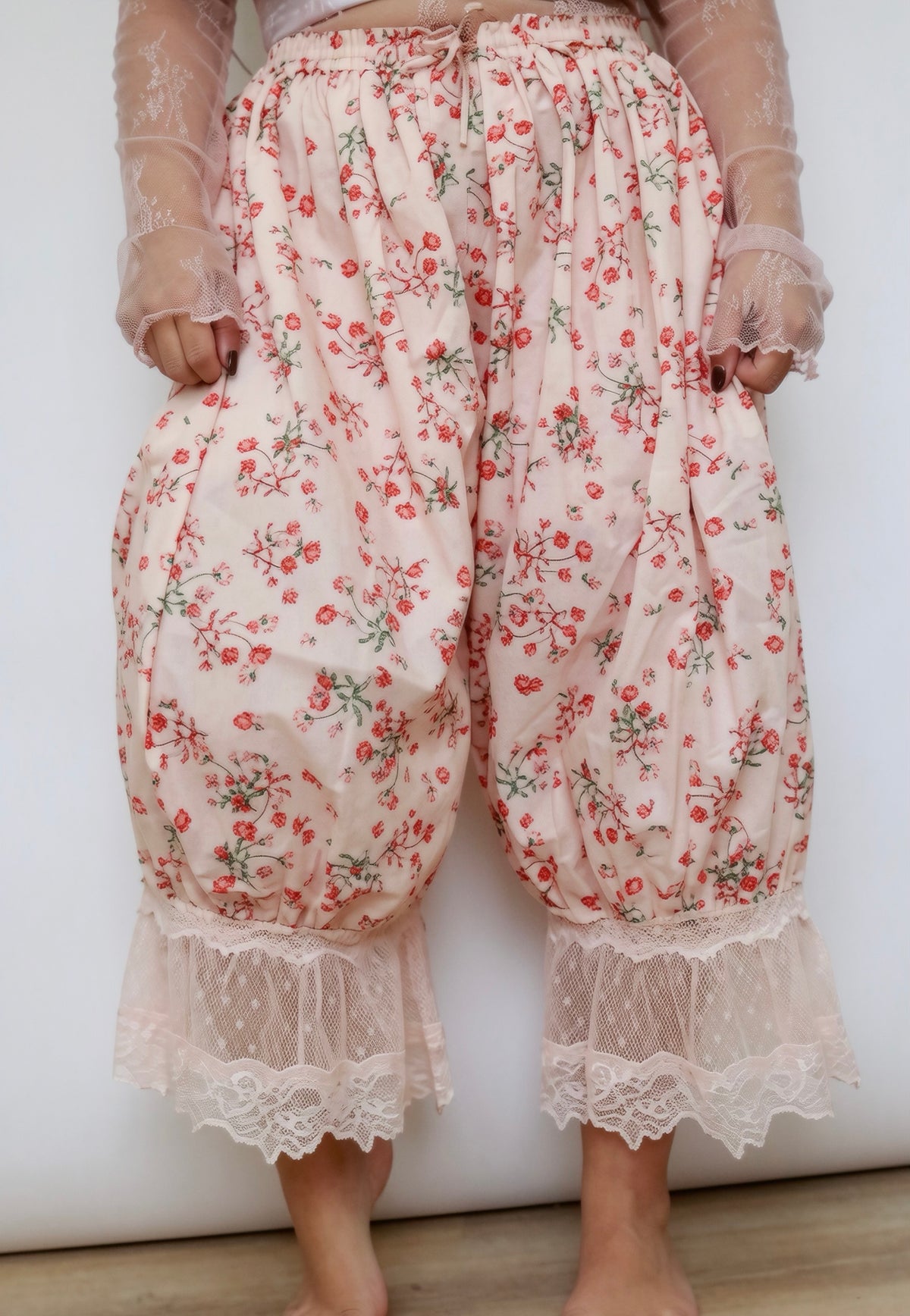 Red Blossom Boomer Bottoms