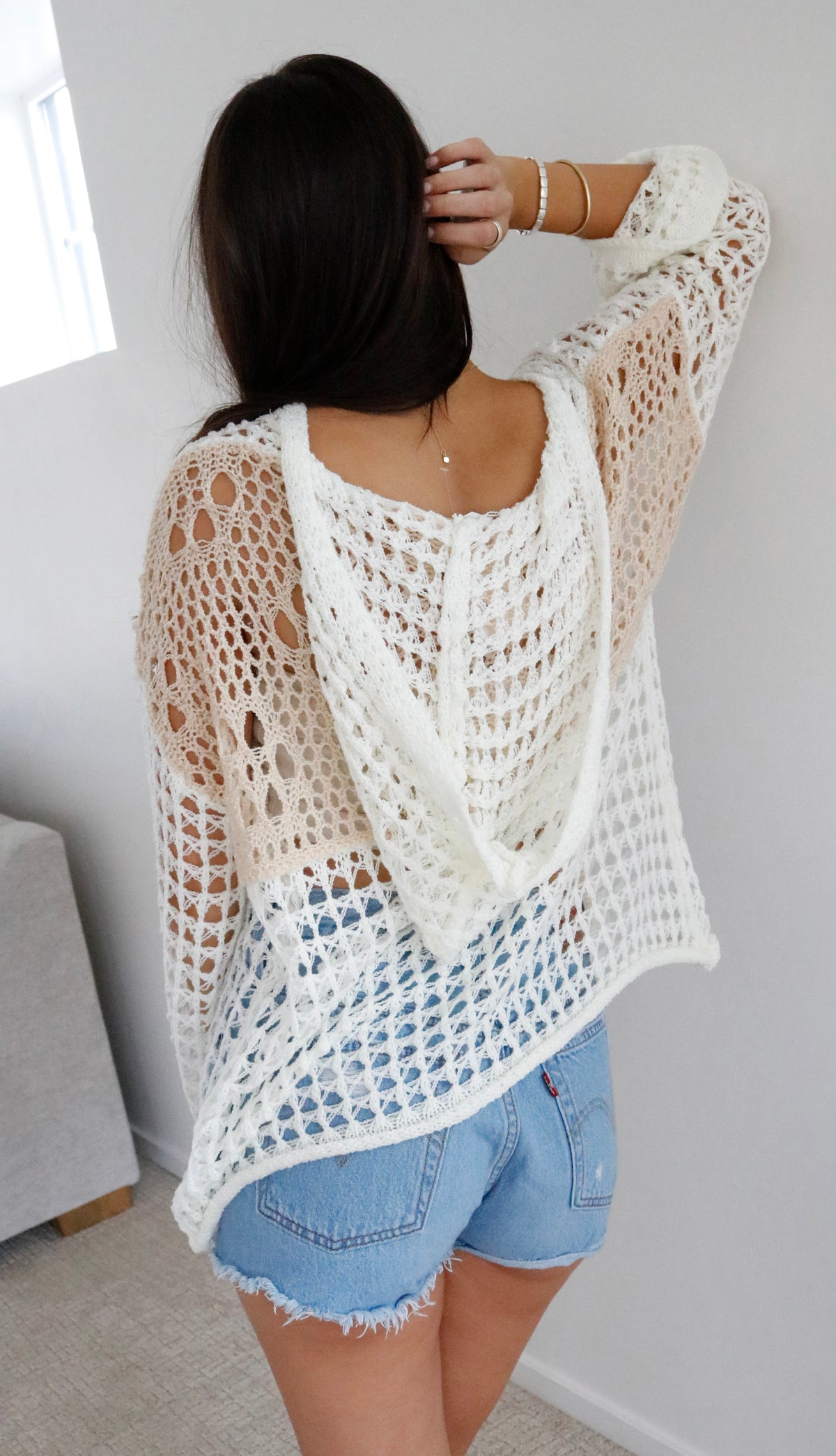 Seashell Hooded Top