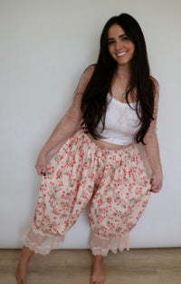 Red Blossom Boomer Bottoms